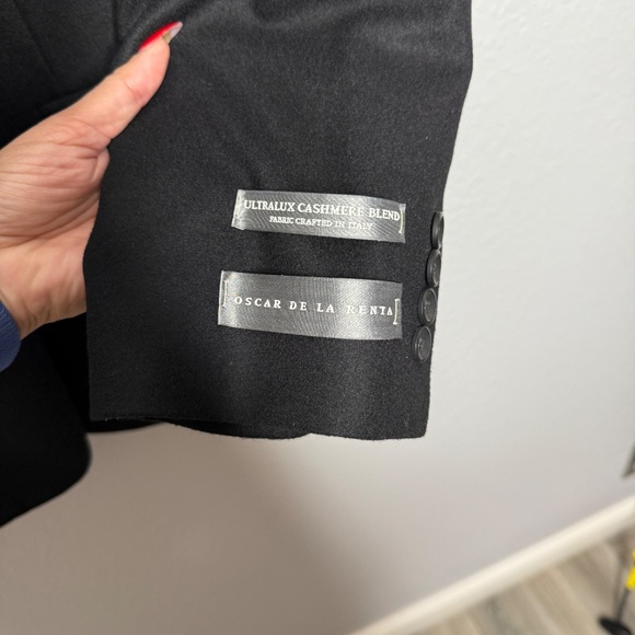 NWT Oscar De La Renta Ultralux Cashmere Blend Black 2 button Blazer sport coat - Picture 4 of 8